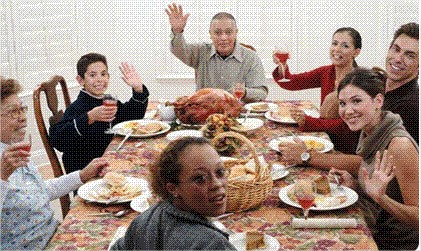 thanksgiving dinner table.jpg